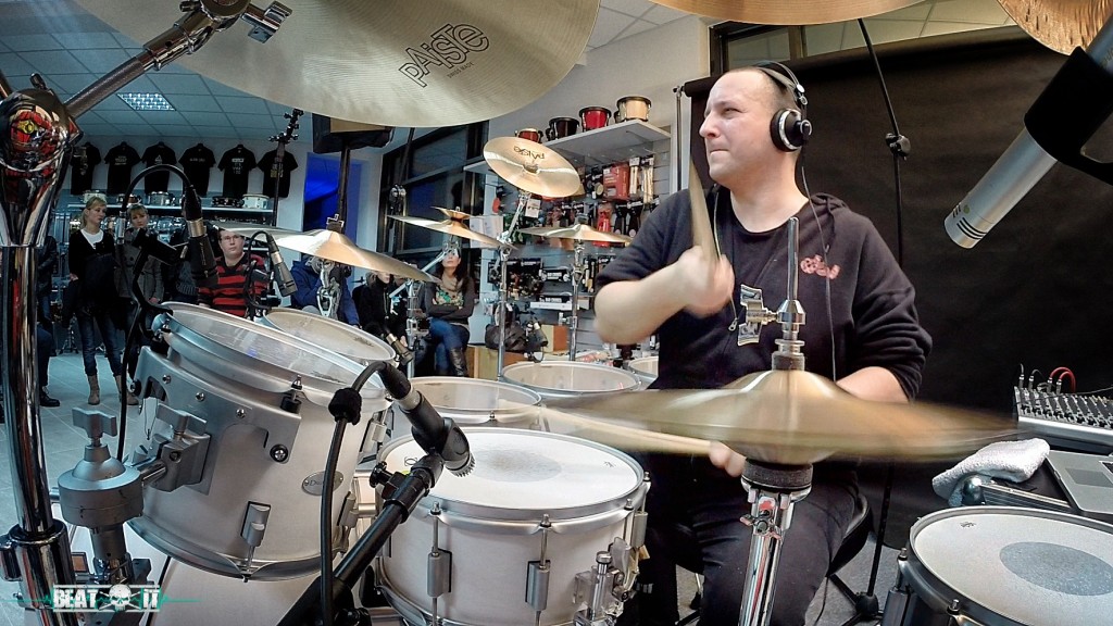 Gergo Borlai – “Keep It Greasey” na żywo