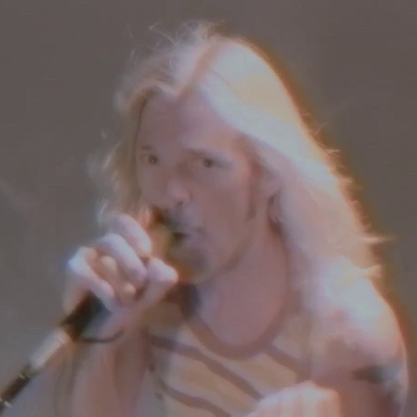 Teledysk Taylora Hawkinsa