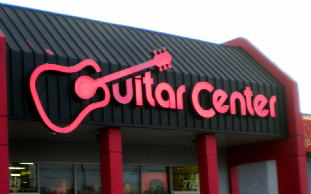 Amerykańska sieć sklepów Guitar Center tonie w długach